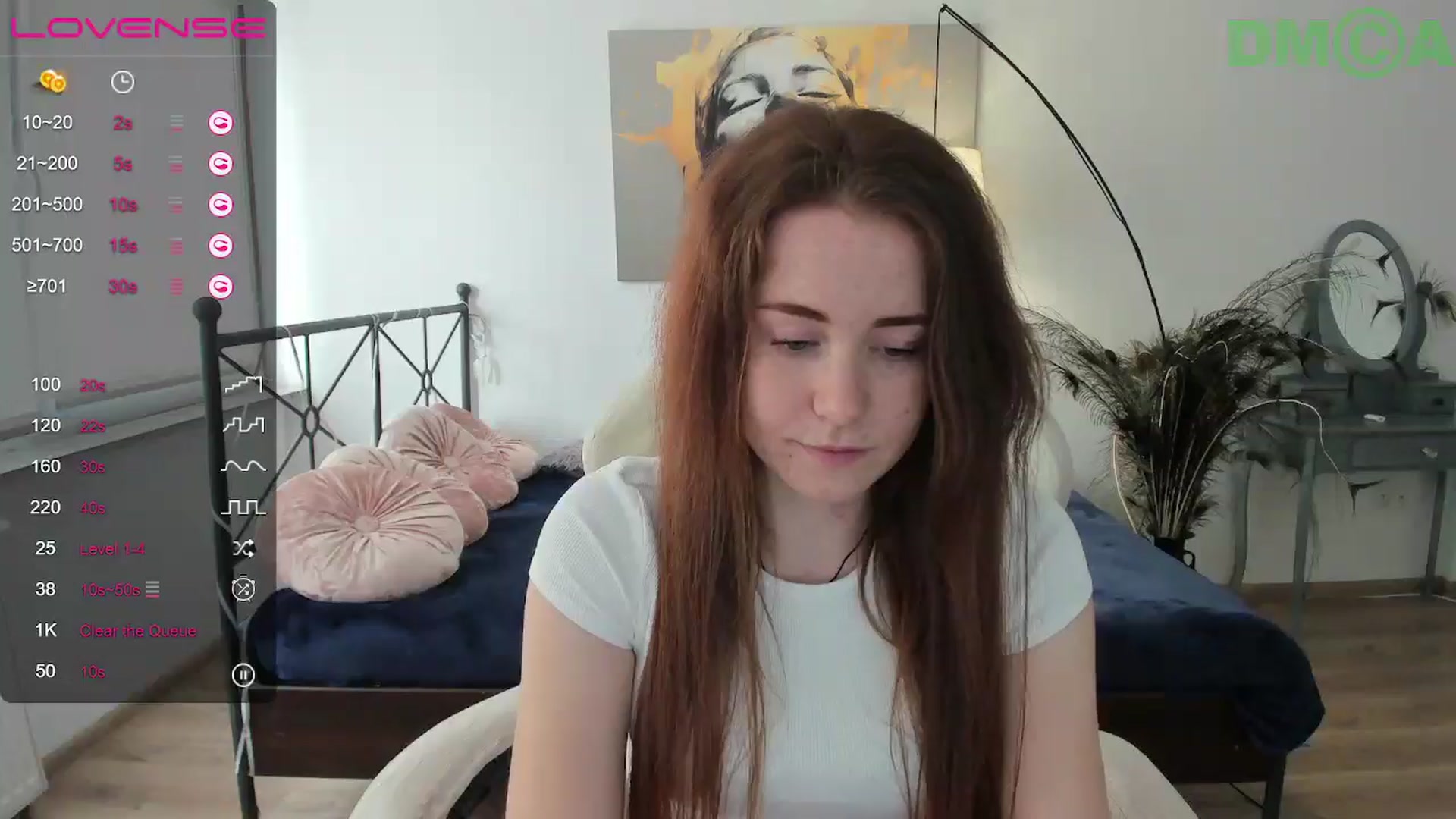 Gallery image thumbnail from Moonshinee's myfreecams stream on, 04/17/2025, 13:11 image 19 of 20