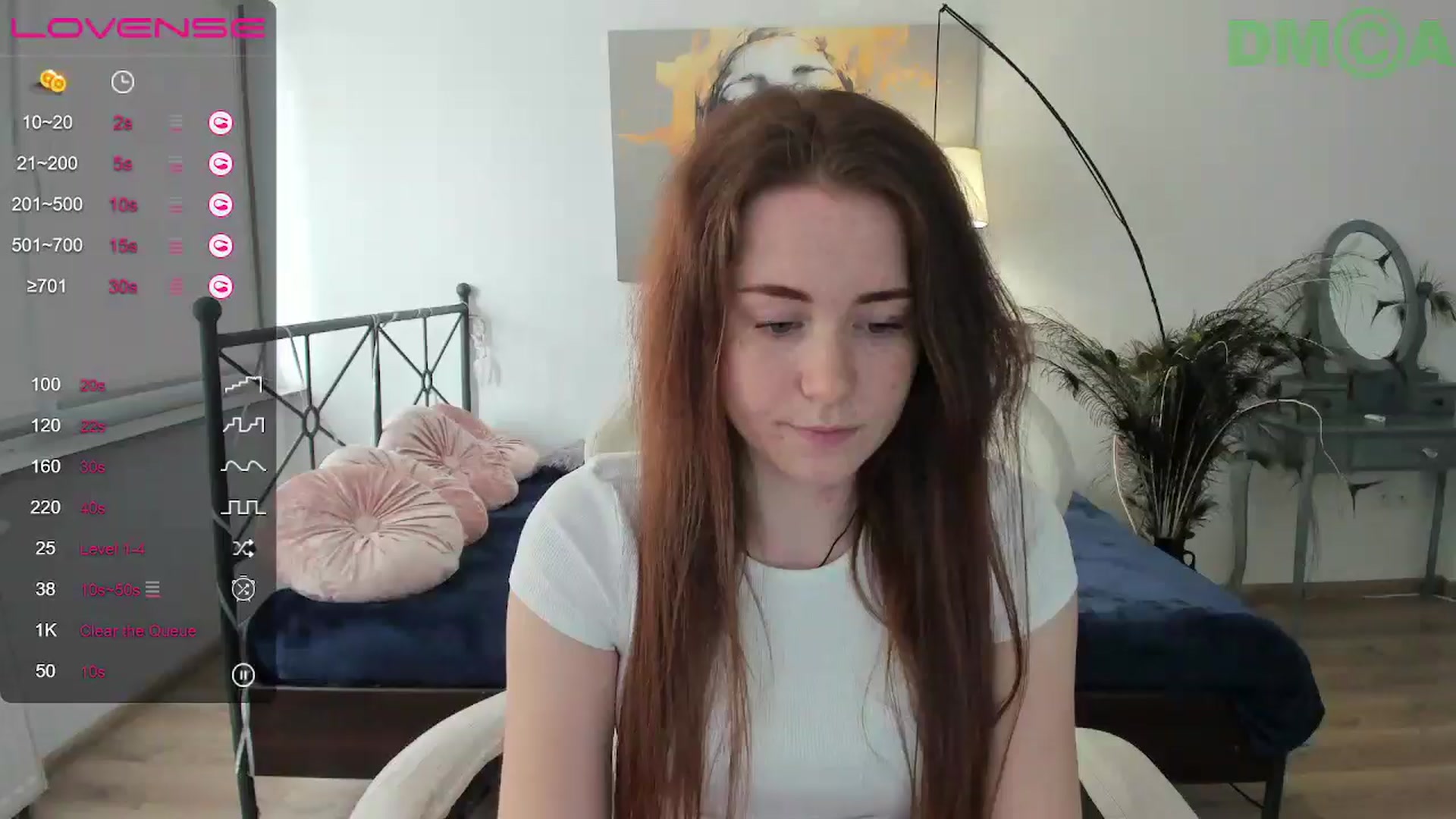 Gallery image thumbnail from Moonshinee's myfreecams stream on, 04/17/2025, 13:11 image 17 of 20