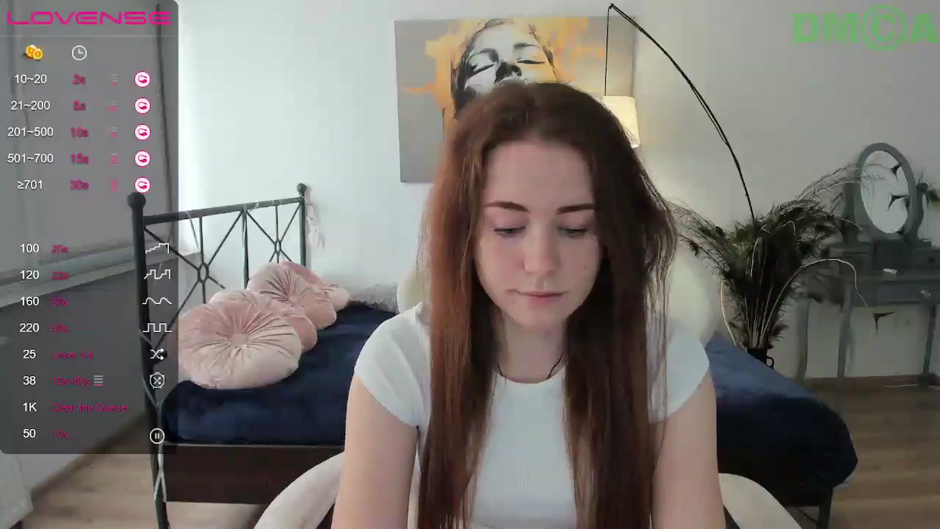 Gallery image thumbnail from Moonshinee's myfreecams stream on, 04/17/2025, 13:11 image 10 of 20