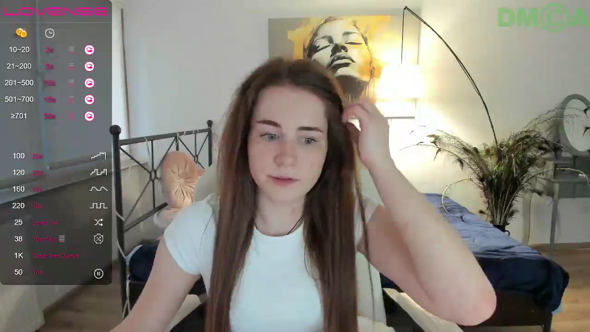 Gallery image thumbnail from Moonshinee's myfreecams stream on, 04/17/2025, 17:39 image 9 of 20