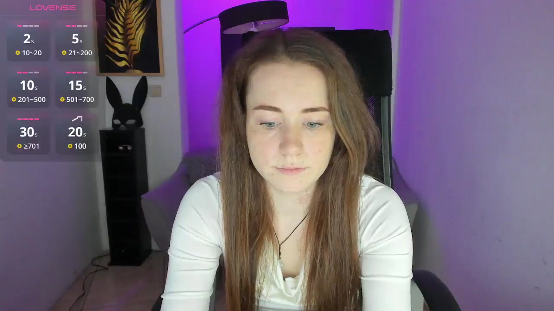 Gallery image thumbnail from Moonshinee's myfreecams stream on, 04/18/2025, 12:49 image 16 of 20