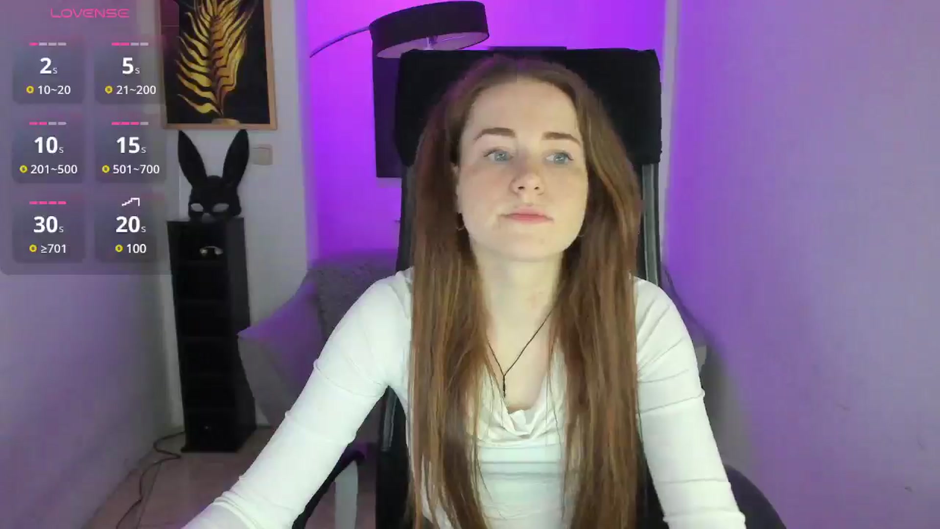 Gallery image thumbnail from Moonshinee's myfreecams stream on, 04/18/2025, 12:49 image 7 of 20