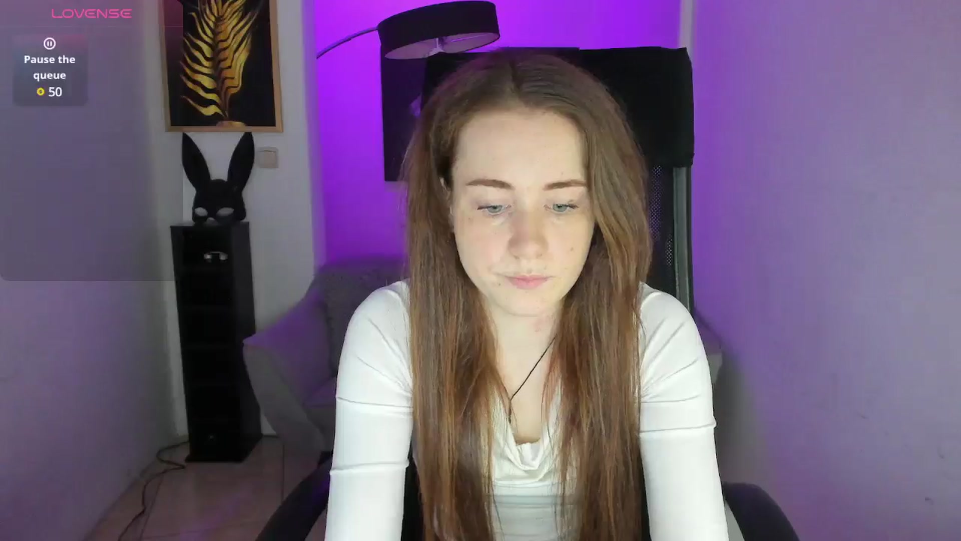 Gallery image thumbnail from Moonshinee's myfreecams stream on, 04/18/2025, 12:49 image 8 of 20
