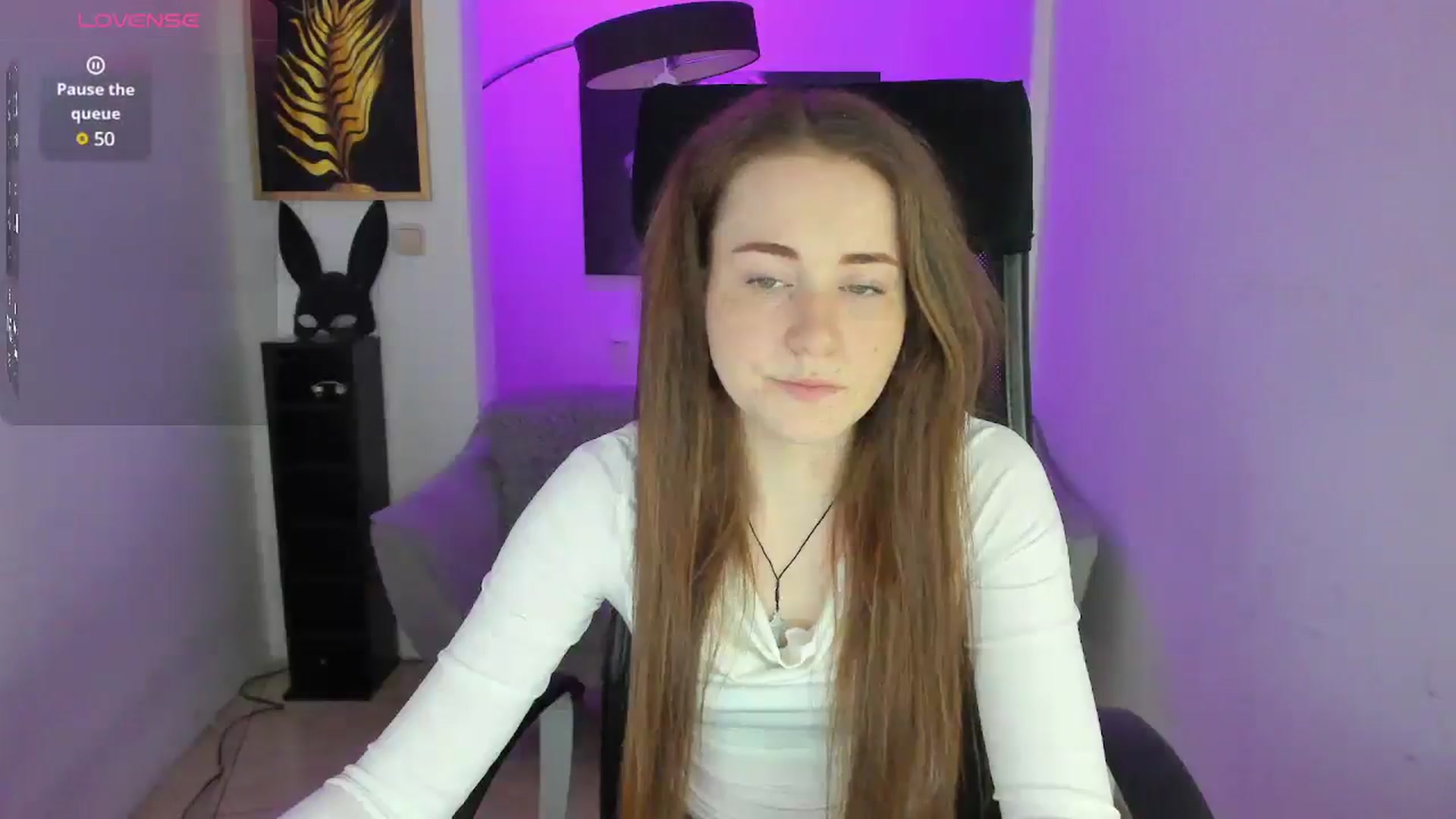 Gallery image thumbnail from Moonshinee's myfreecams stream on, 04/18/2025, 12:49 image 15 of 20