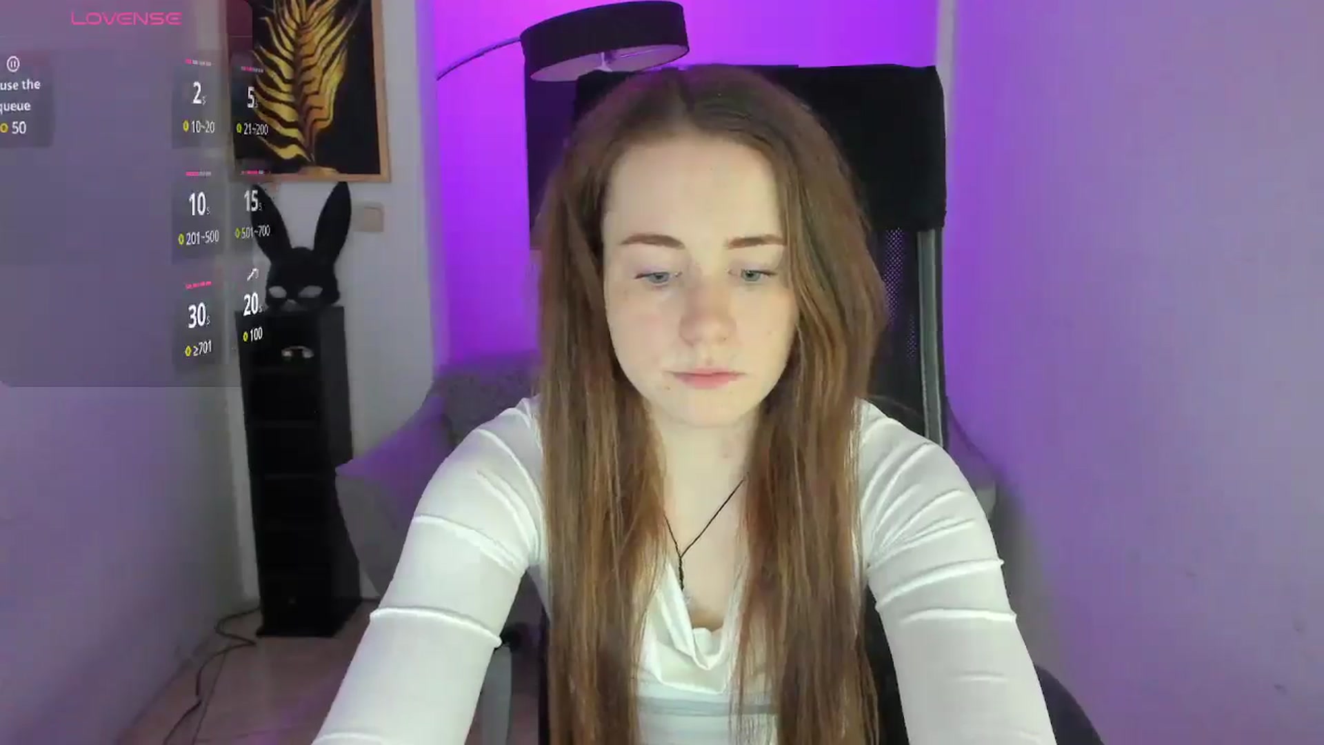 Gallery image thumbnail from Moonshinee's myfreecams stream on, 04/18/2025, 12:49 image 12 of 20