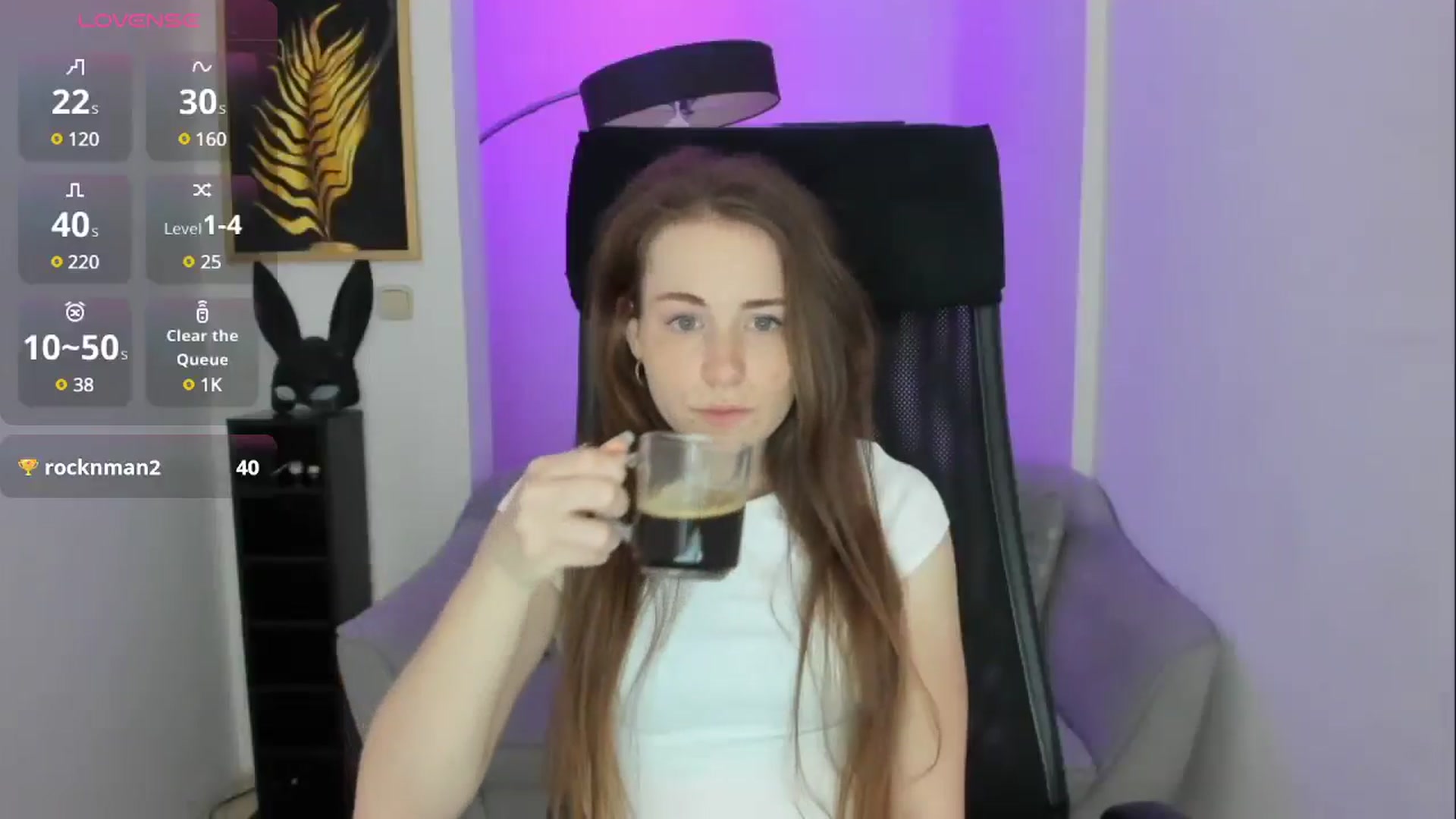 Gallery image thumbnail from Moonshinee's myfreecams stream on, 04/26/2025, 12:20 image 6 of 20