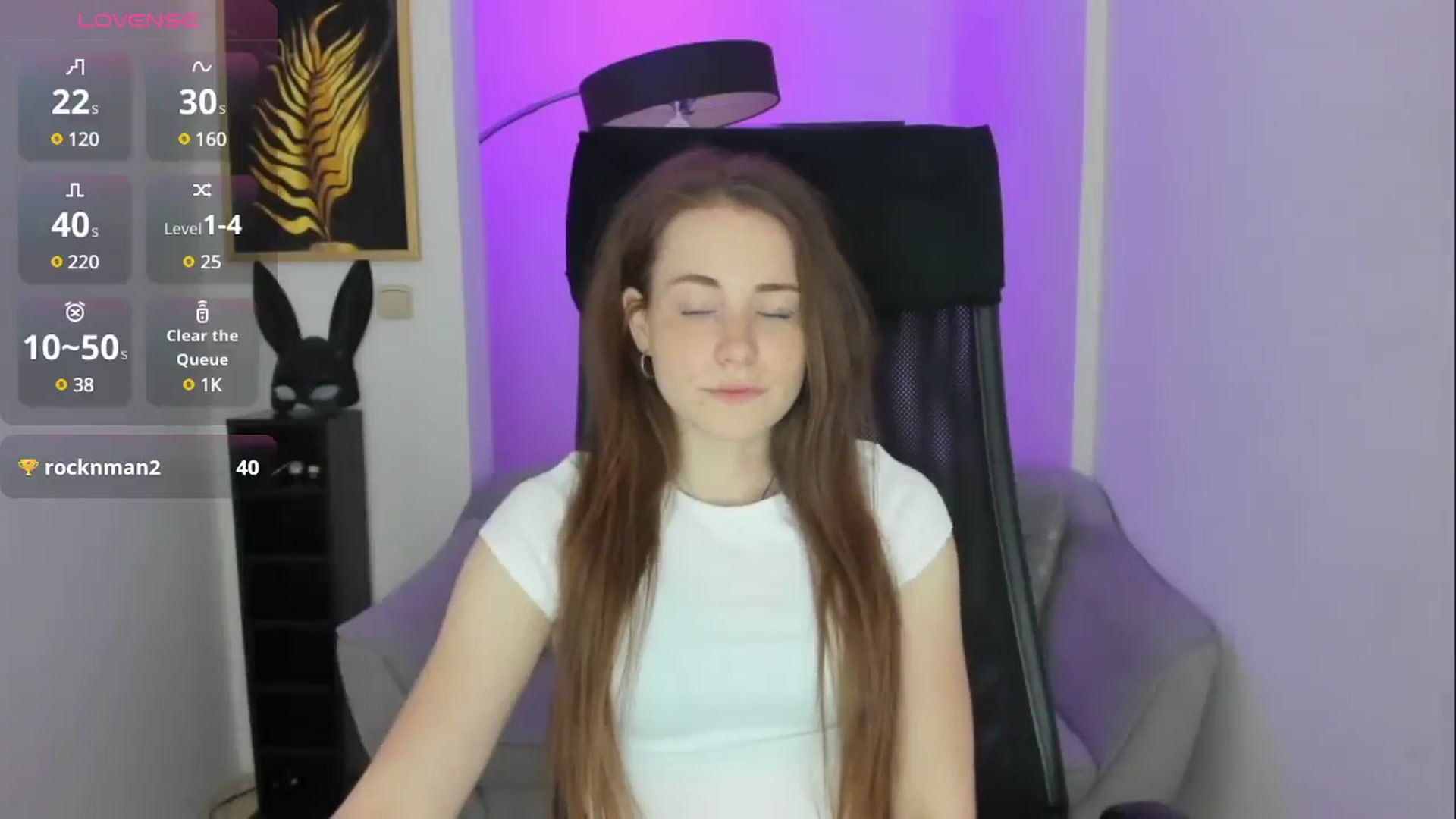 Gallery image thumbnail from Moonshinee's myfreecams stream on, 04/26/2025, 12:20 image 3 of 20