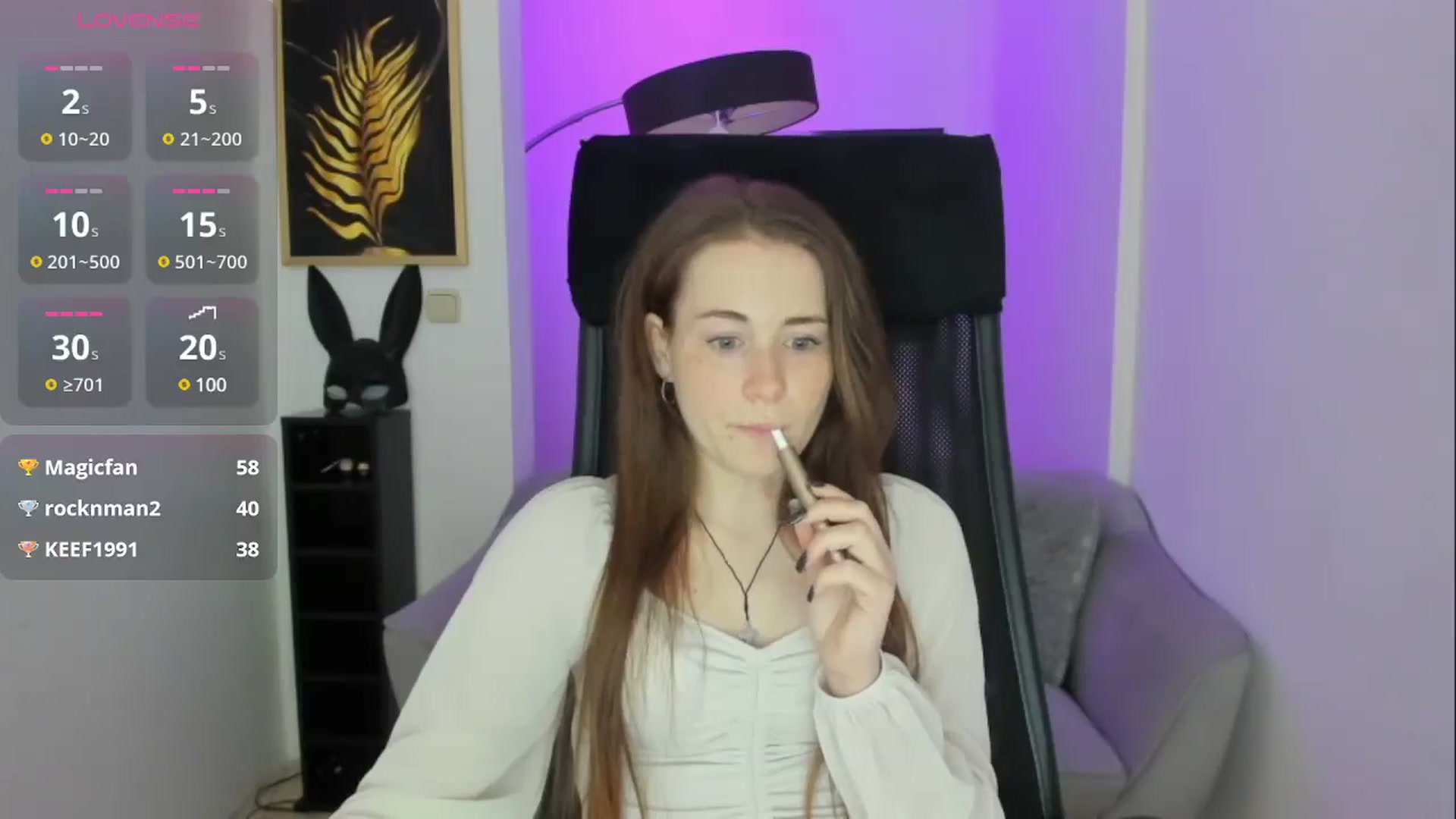 Gallery image thumbnail from Moonshinee's myfreecams stream on, 04/27/2025, 12:55 image 9 of 20