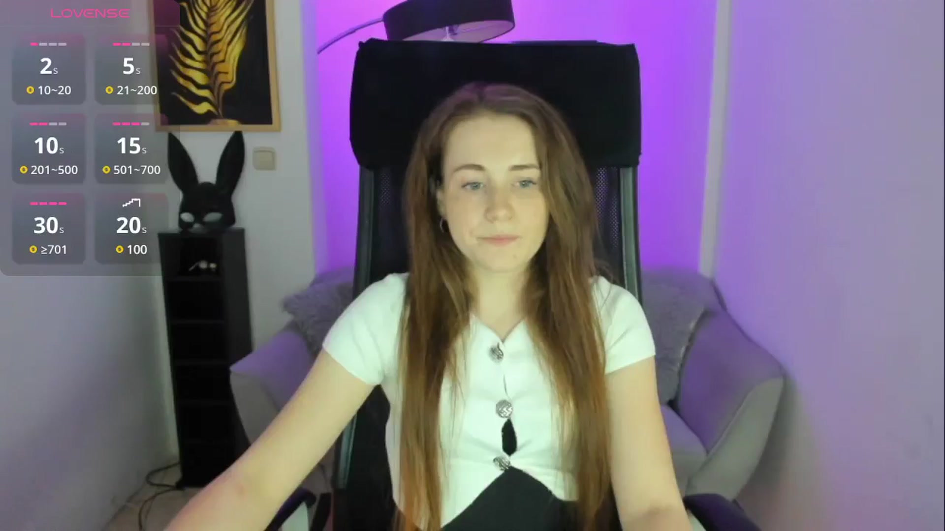 Gallery image thumbnail from Moonshinee's myfreecams stream on, 05/01/2025, 17:58 image 2 of 20