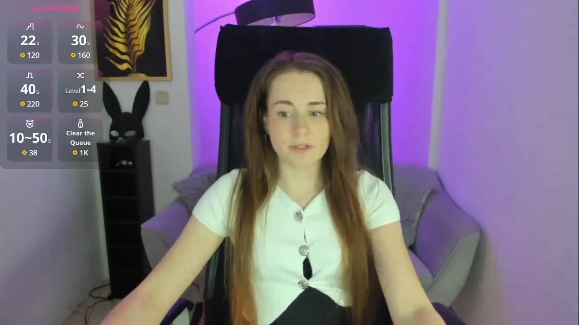 Gallery image thumbnail from Moonshinee's myfreecams stream on, 05/01/2025, 17:58 image 7 of 20