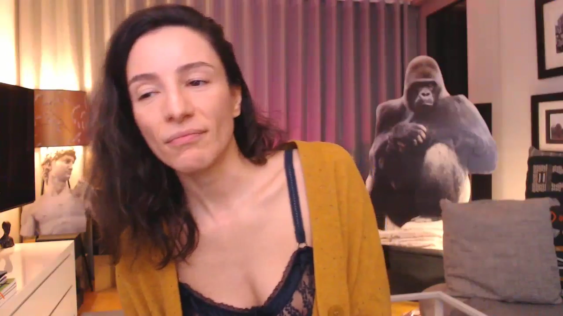 Gallery image thumbnail from Mora_Marvels's myfreecams stream on, 11/09/2023, 01:52 image 15 of 20