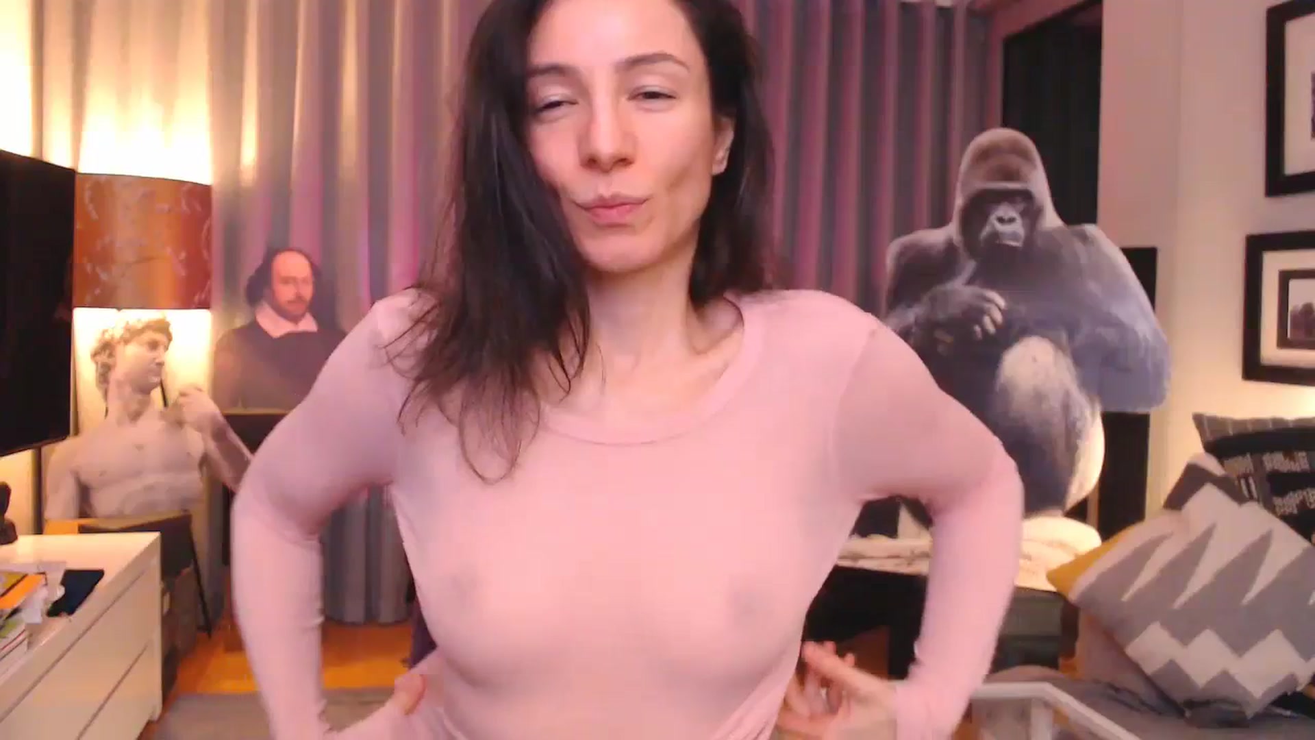 Gallery image thumbnail from Mora_Marvels's myfreecams stream on, 12/13/2023, 01:15 image 20 of 20