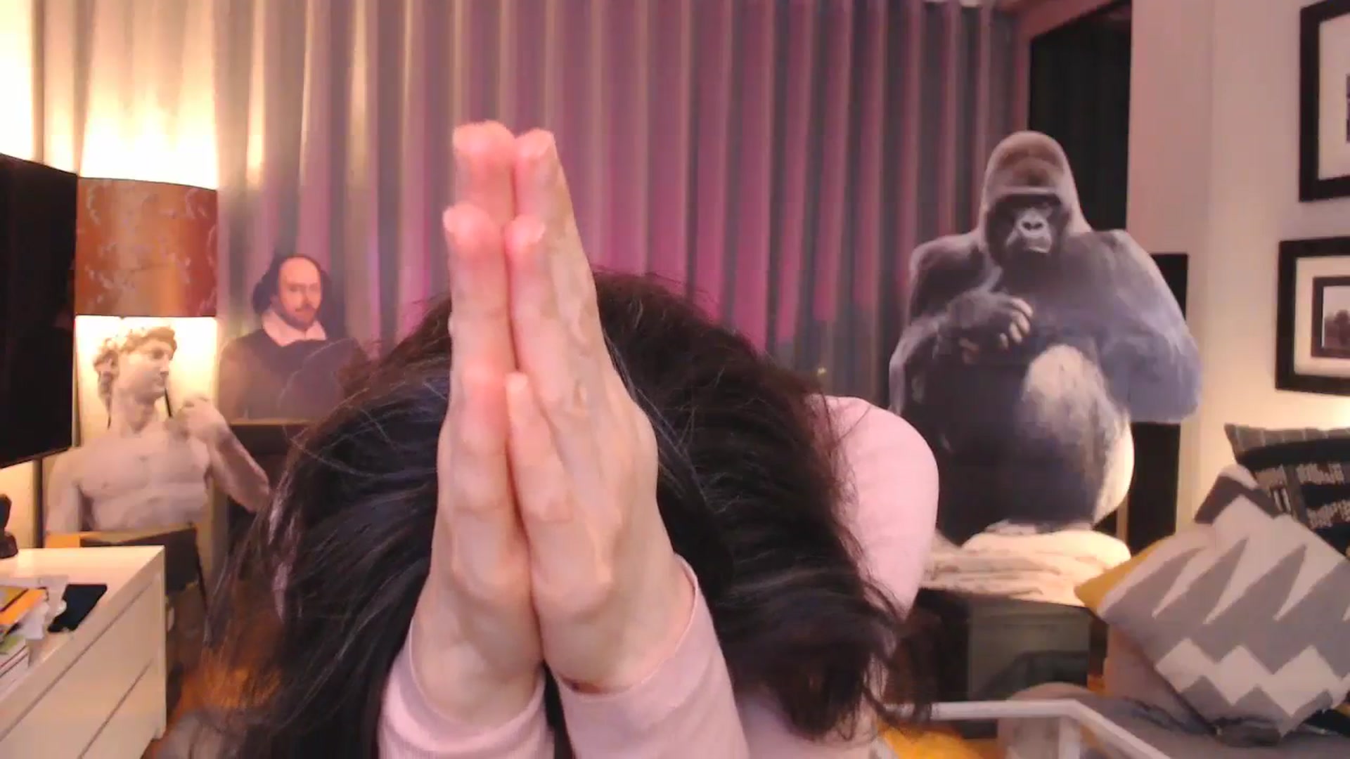 Gallery image thumbnail from Mora_Marvels's myfreecams stream on, 12/13/2023, 01:15 image 13 of 20