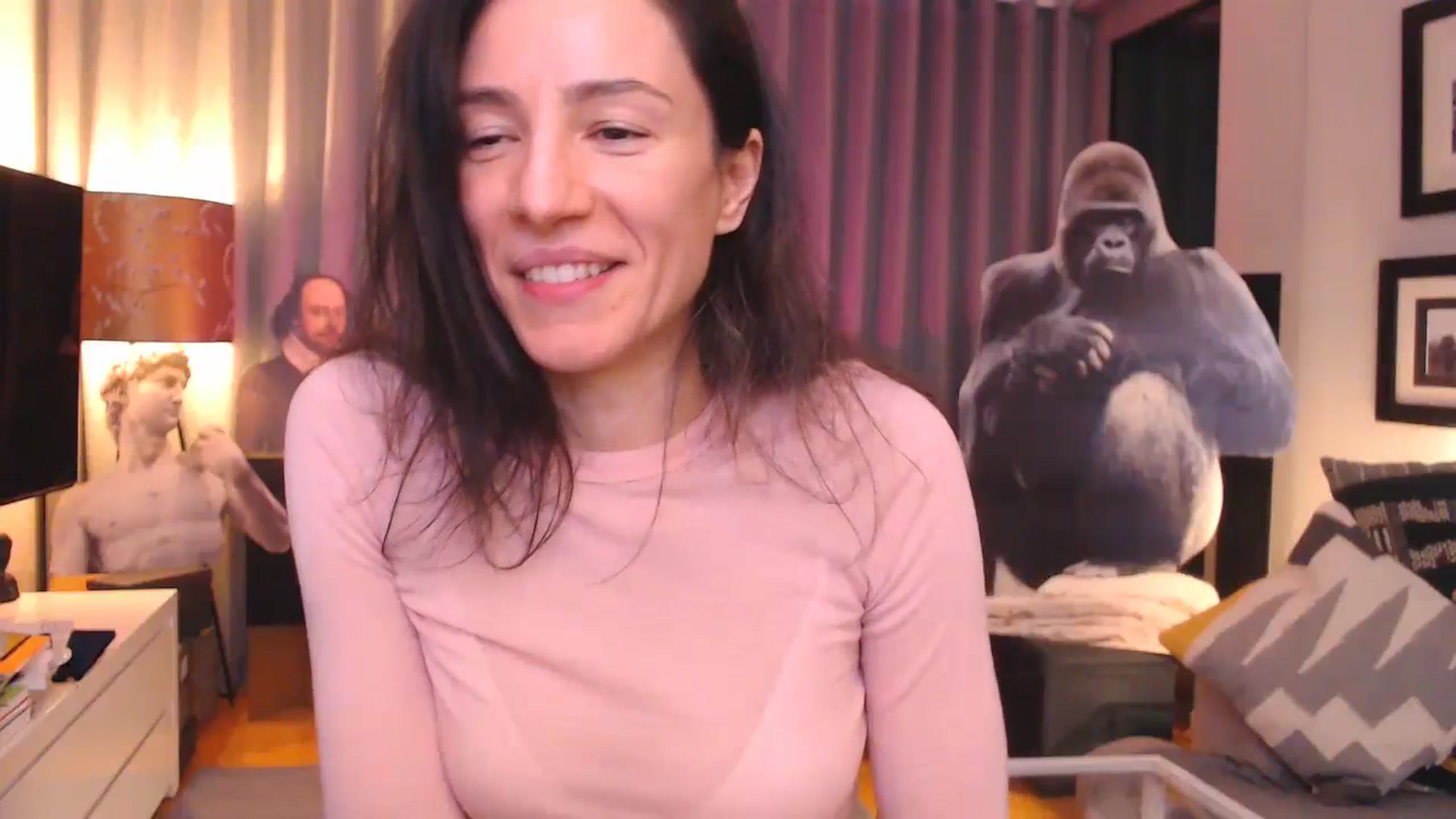 Gallery image thumbnail from Mora_Marvels's myfreecams stream on, 12/13/2023, 01:15 image 14 of 20