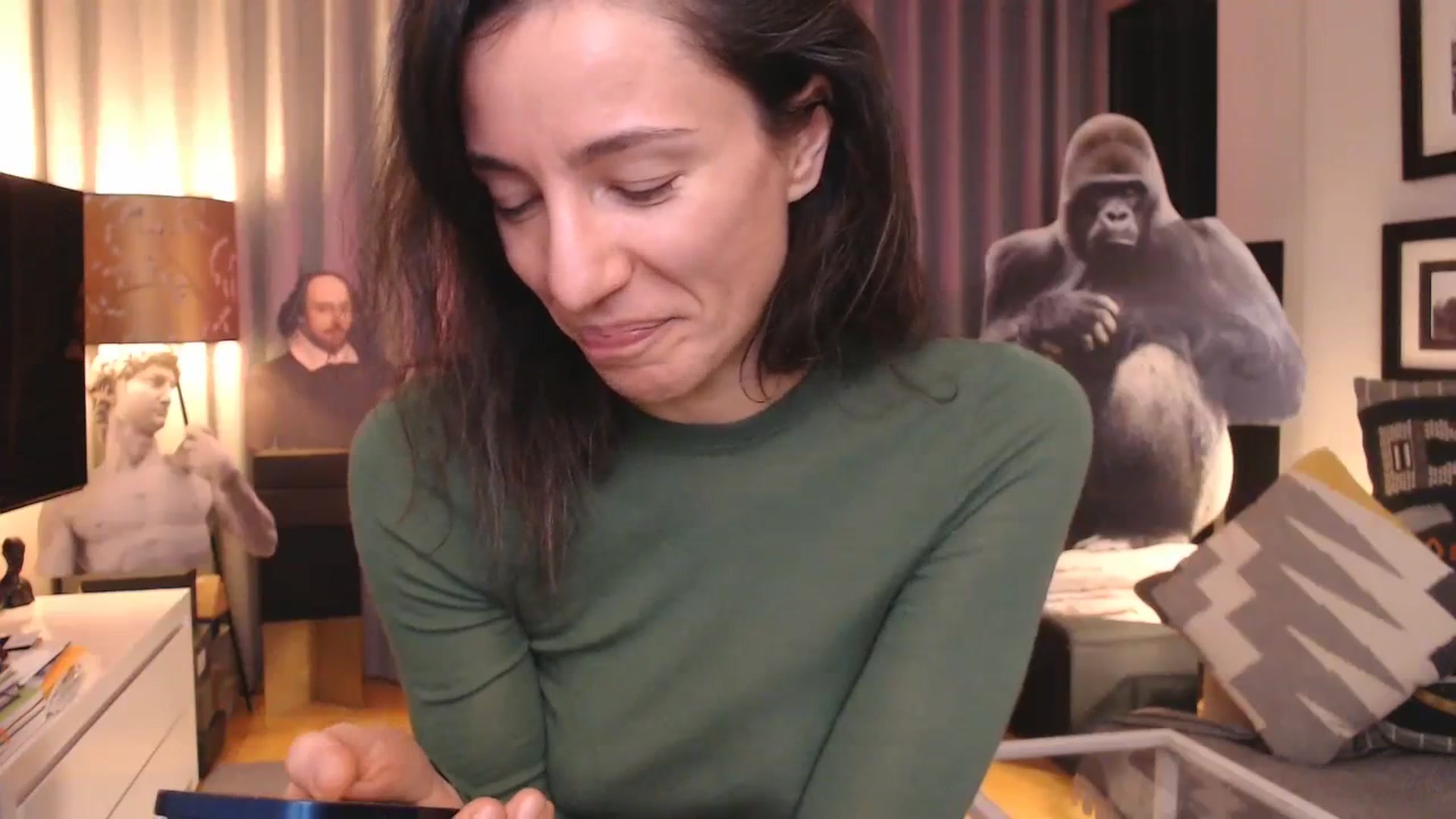 Gallery image thumbnail from Mora_Marvels's myfreecams stream on, 12/20/2023, 03:15 image 13 of 20