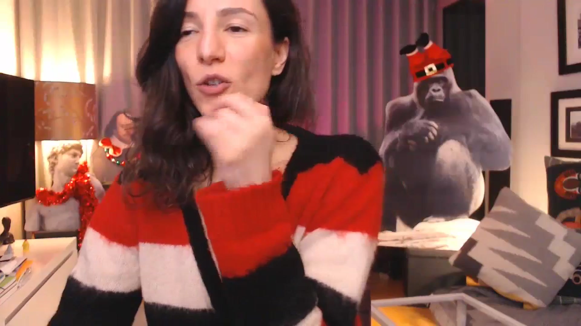 Gallery image thumbnail from Mora_Marvels's myfreecams stream on, 12/25/2023, 04:19 image 11 of 20