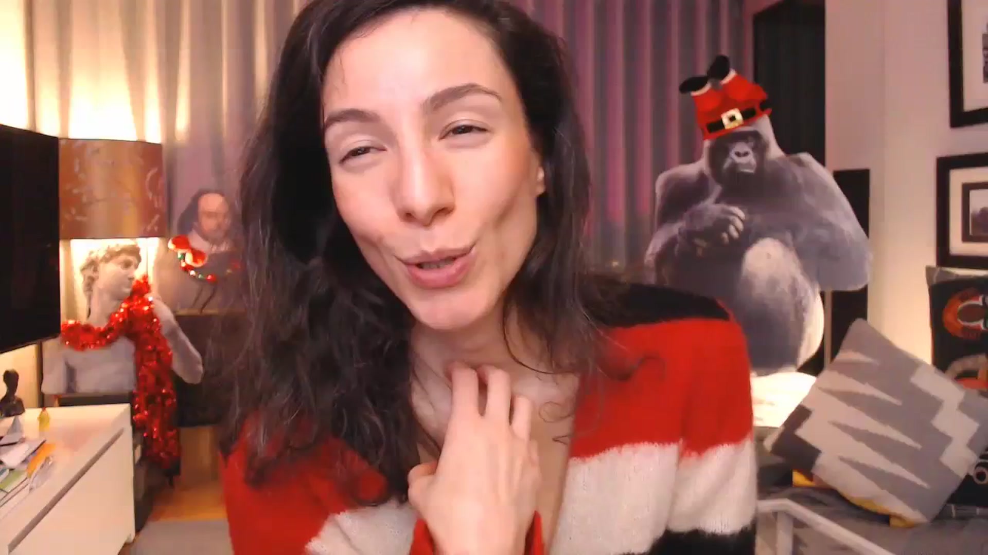 Gallery image thumbnail from Mora_Marvels's myfreecams stream on, 12/25/2023, 04:19 image 5 of 20