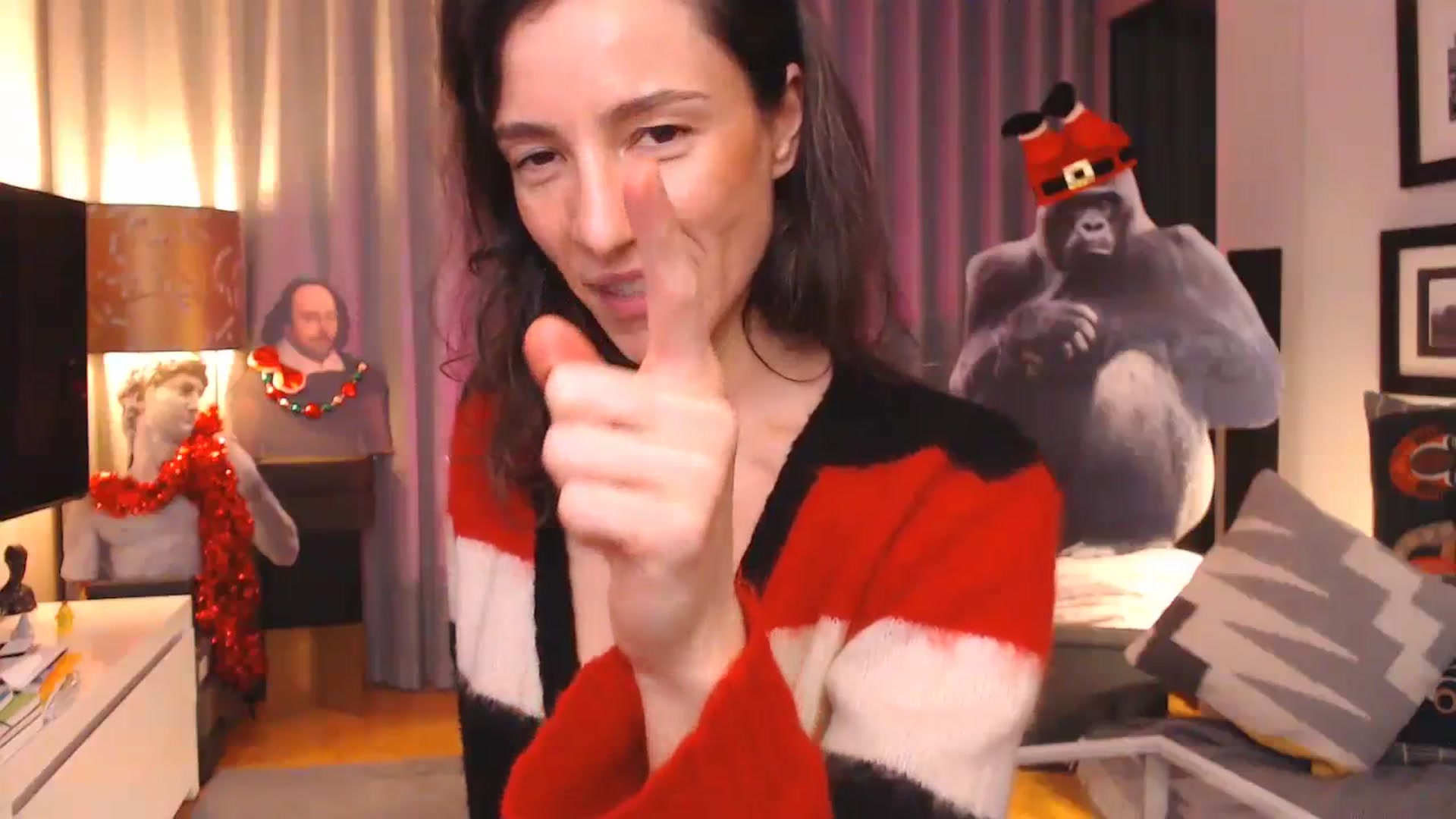 Gallery image thumbnail from Mora_Marvels's myfreecams stream on, 12/25/2023, 04:19 image 12 of 20