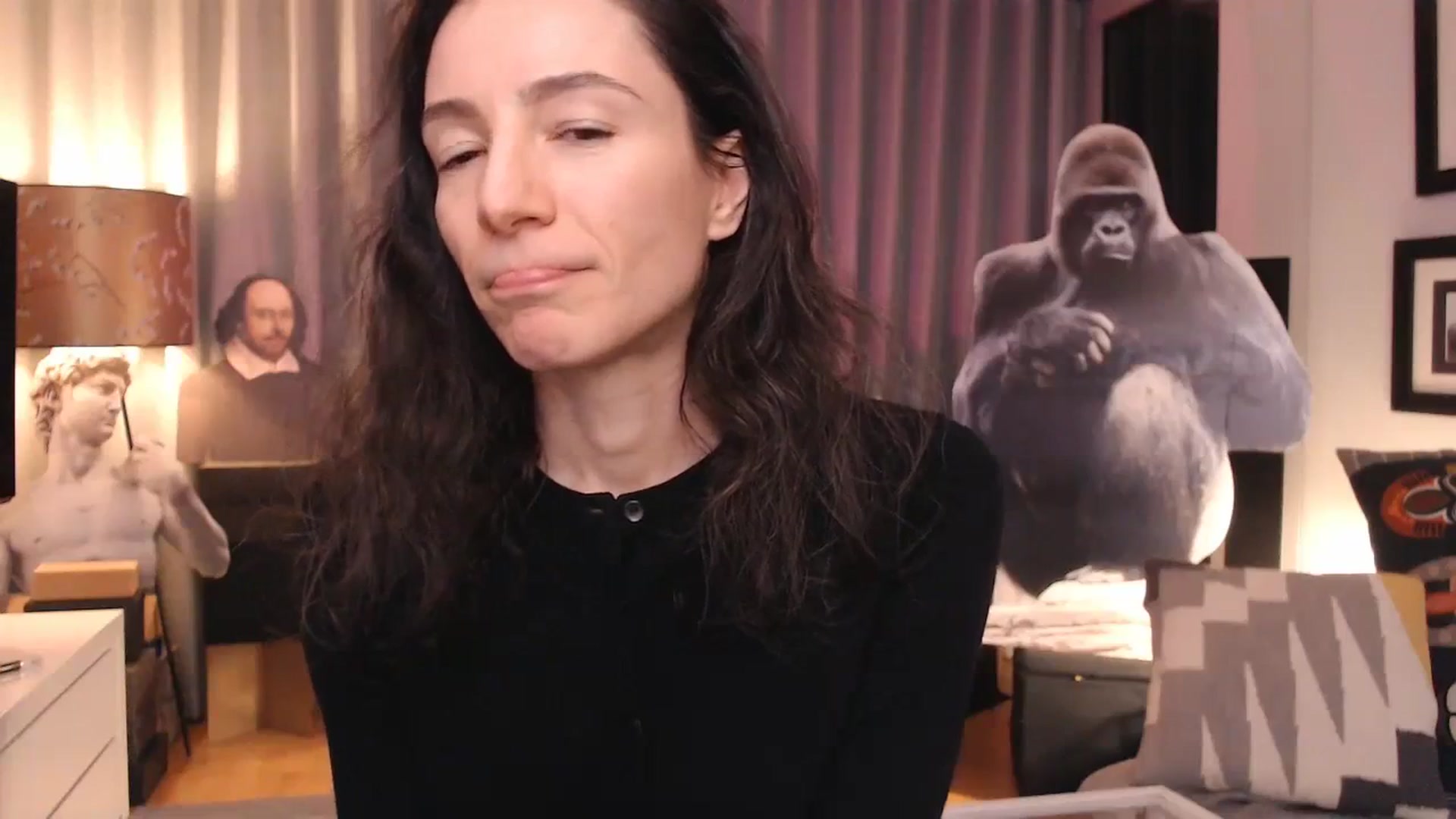 Gallery image thumbnail from Mora_Marvels's myfreecams stream on, 03/25/2024, 01:38 image 5 of 20