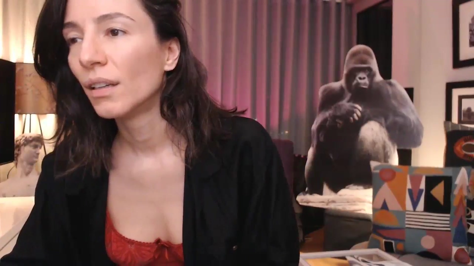 Gallery image thumbnail from Mora_Marvels's myfreecams stream on, 05/08/2024, 01:26 image 17 of 20