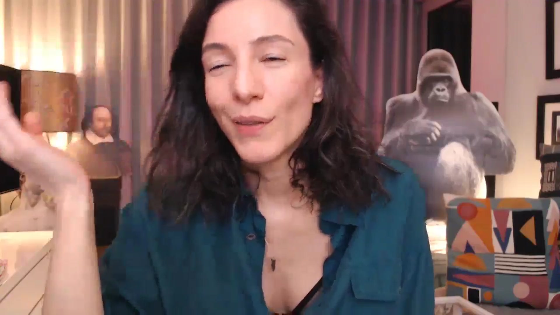 Gallery image thumbnail from Mora_Marvels's myfreecams stream on, 05/16/2024, 01:52 image 6 of 20