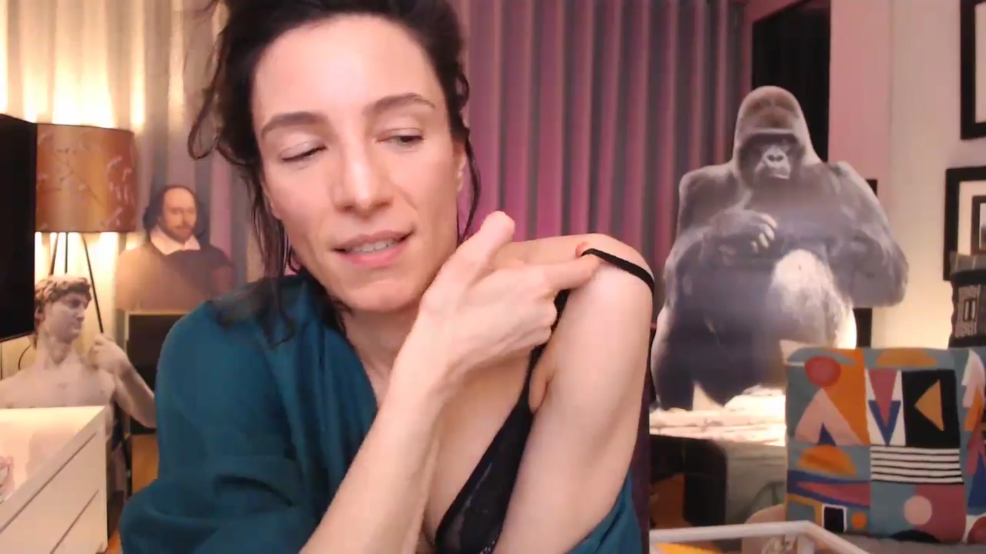 Gallery image thumbnail from Mora_Marvels's myfreecams stream on, 05/16/2024, 01:52 image 15 of 20