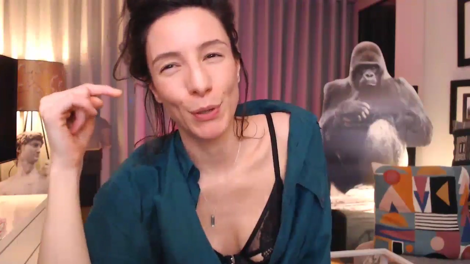 Gallery image thumbnail from Mora_Marvels's myfreecams stream on, 05/16/2024, 01:52 image 13 of 20