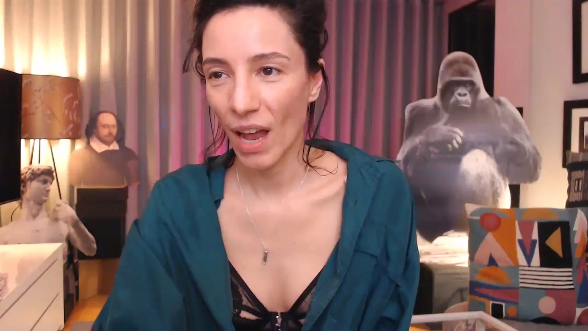 Gallery image thumbnail from Mora_Marvels's myfreecams stream on, 05/16/2024, 01:52 image 14 of 20