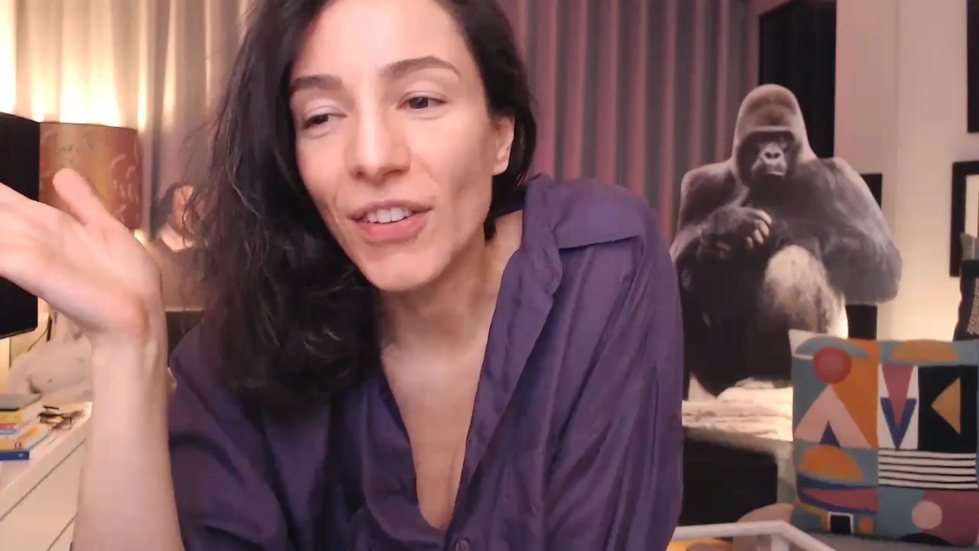 Gallery image thumbnail from Mora_Marvels's myfreecams stream on, 06/12/2024, 01:48 image 9 of 20