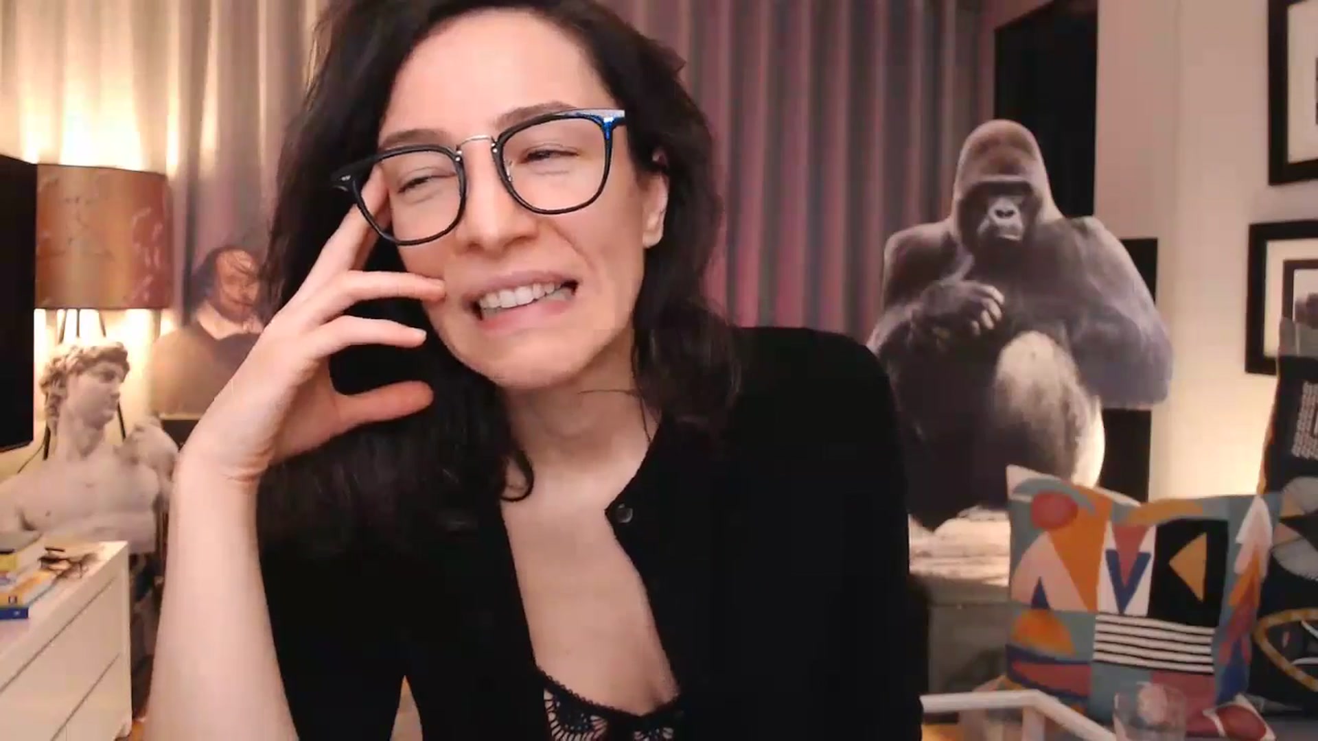Gallery image thumbnail from Mora_Marvels's myfreecams stream on, 06/16/2024, 02:48 image 3 of 20