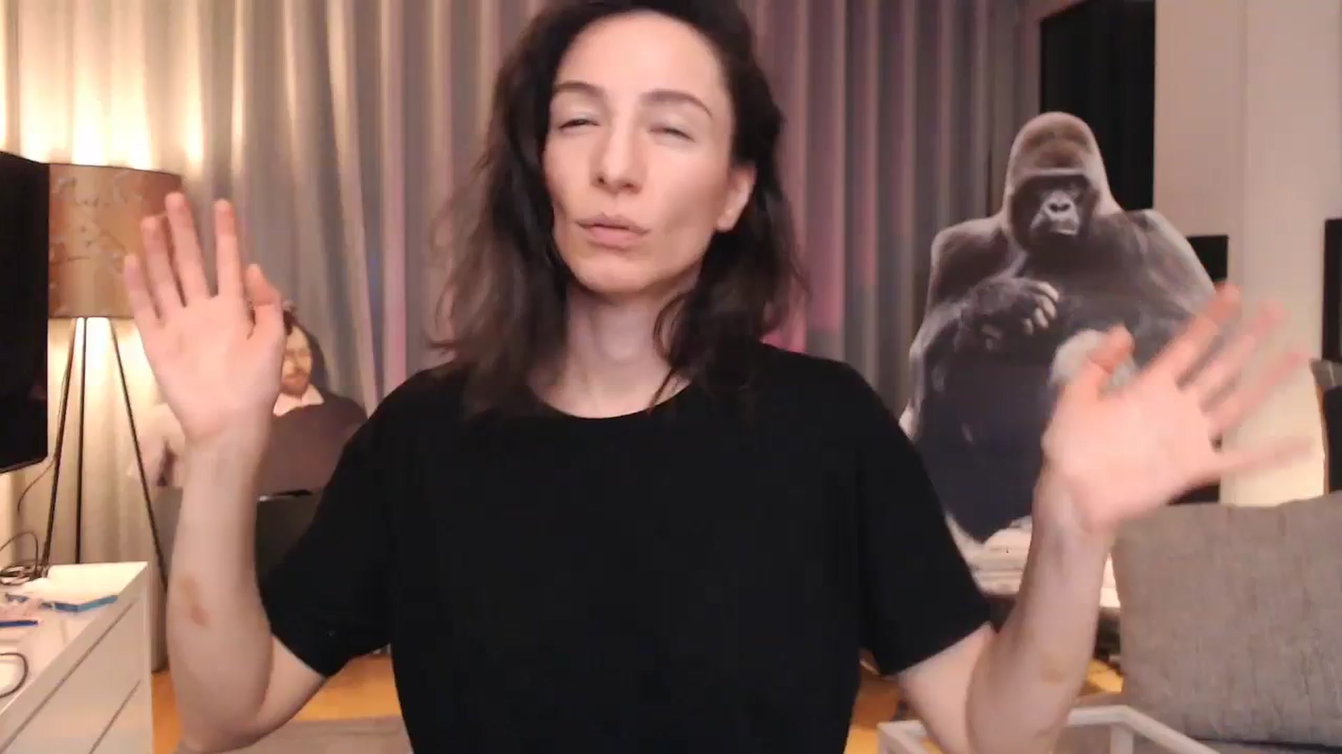 Gallery image thumbnail from Mora_Marvels's myfreecams stream on, 06/27/2024, 02:32 image 1 of 20