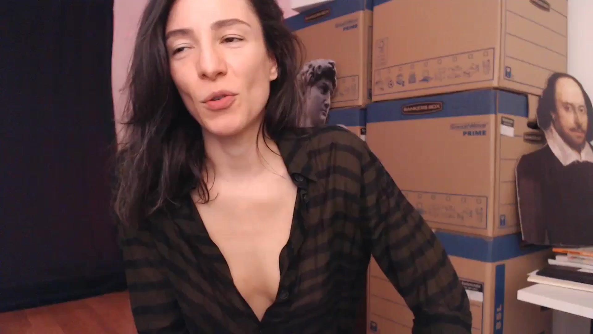 Gallery image thumbnail from Mora_Marvels's myfreecams stream on, 07/09/2024, 02:26 image 12 of 20