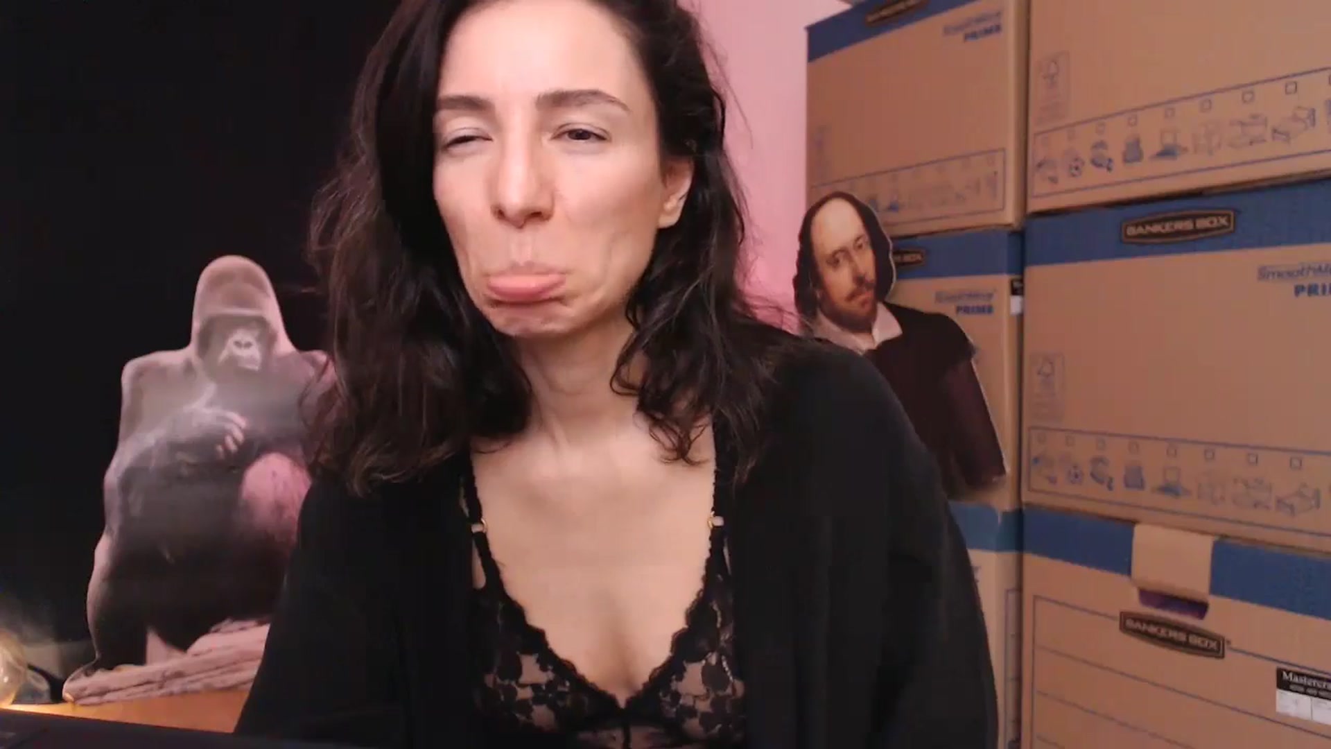 Gallery image thumbnail from Mora_Marvels's myfreecams stream on, 07/10/2024, 02:05 image 16 of 20