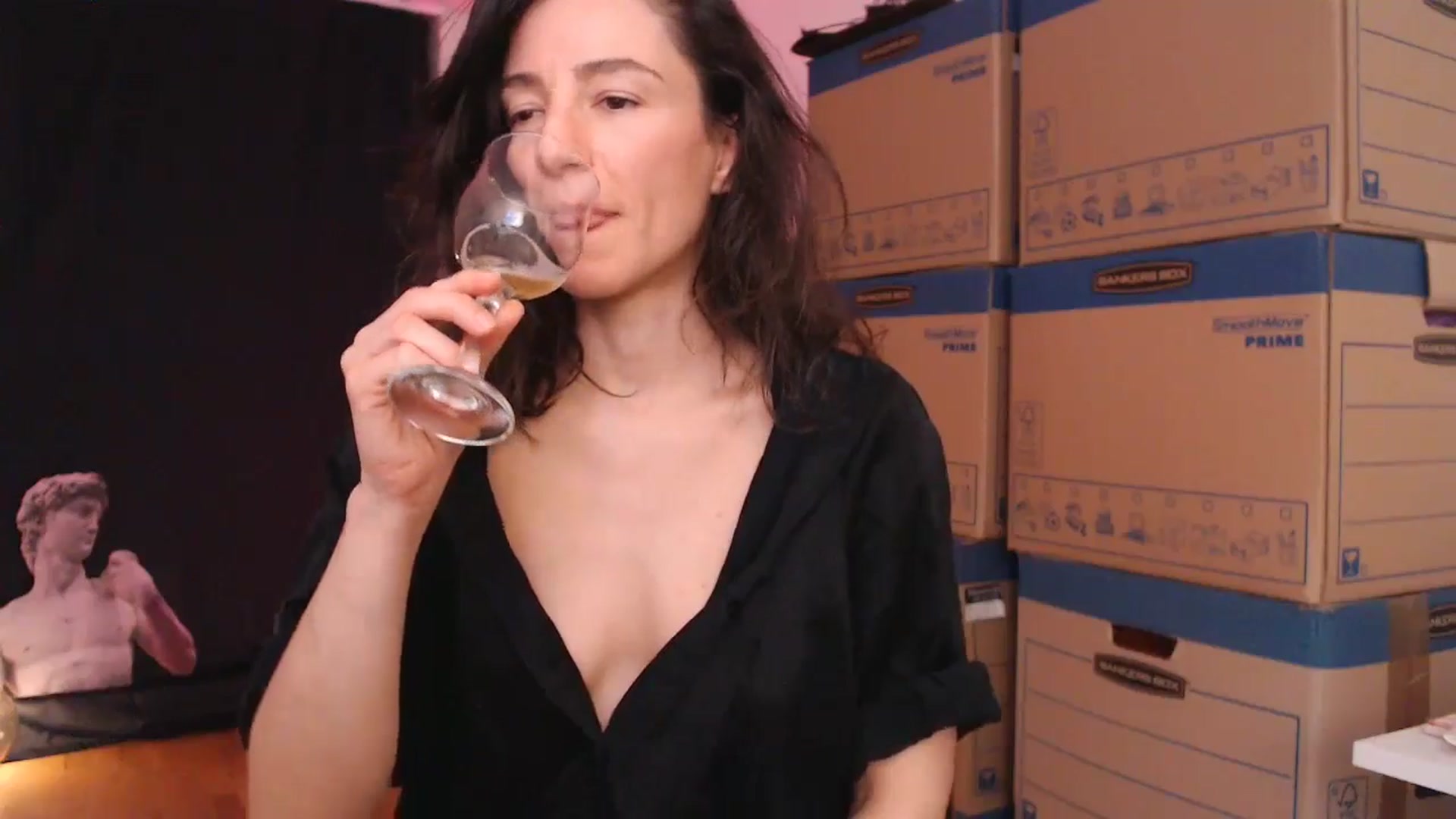 Gallery image thumbnail from Mora_Marvels's myfreecams stream on, 07/14/2024, 02:51 image 11 of 20