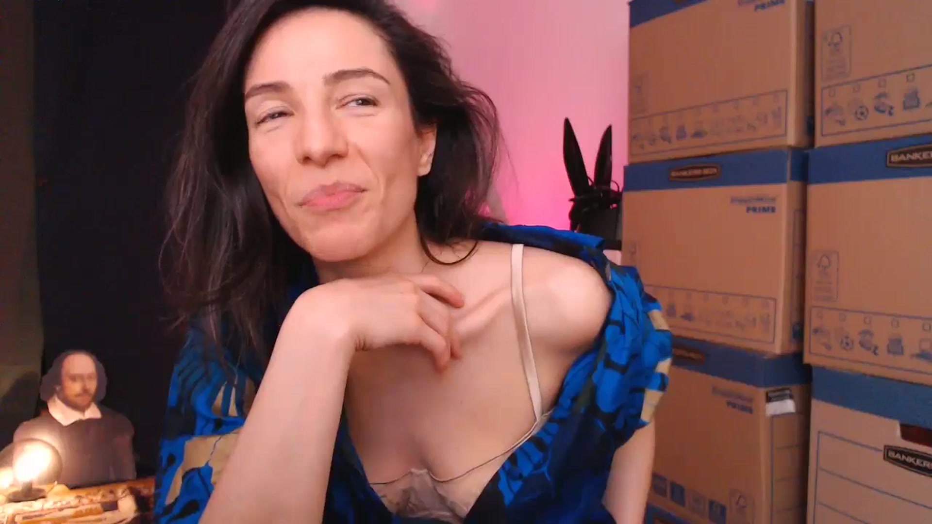Gallery image thumbnail from Mora_Marvels's myfreecams stream on, 07/16/2024, 02:01 image 20 of 20