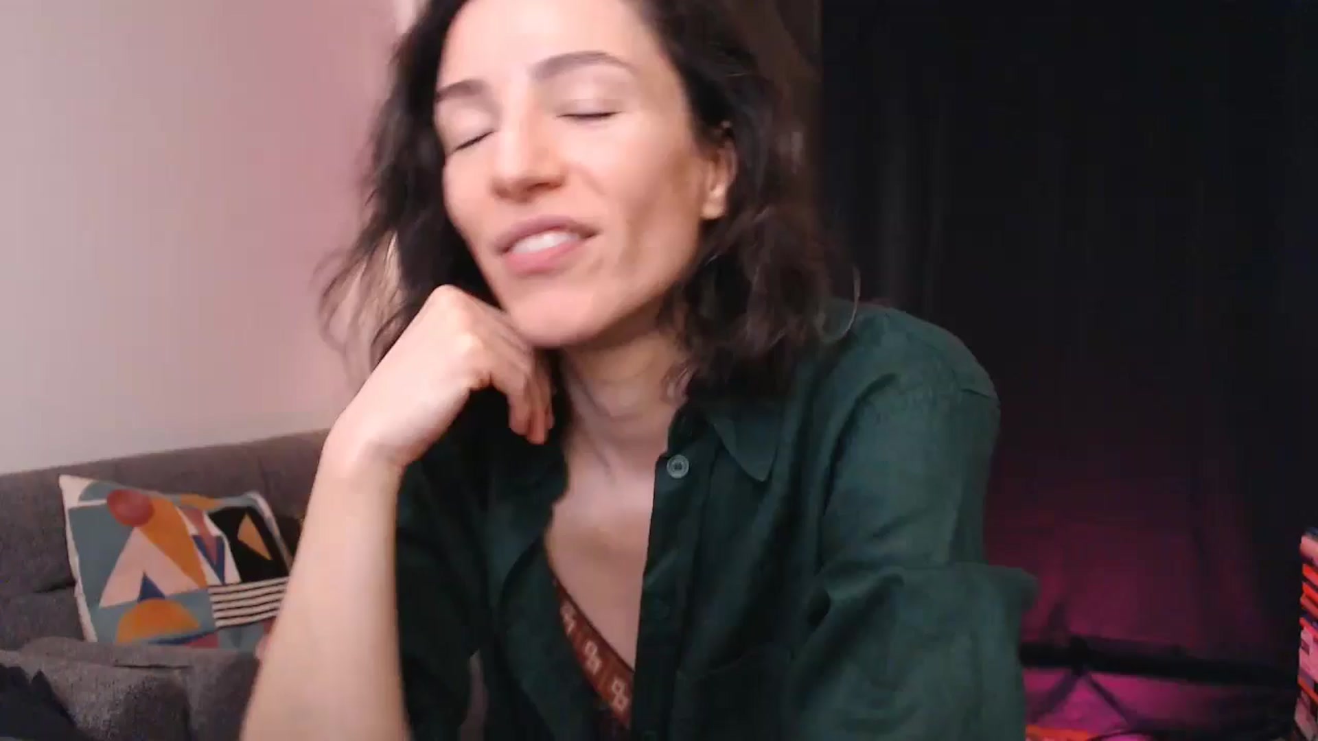 Gallery image thumbnail from Mora_Marvels's myfreecams stream on, 07/25/2024, 02:13 image 17 of 20