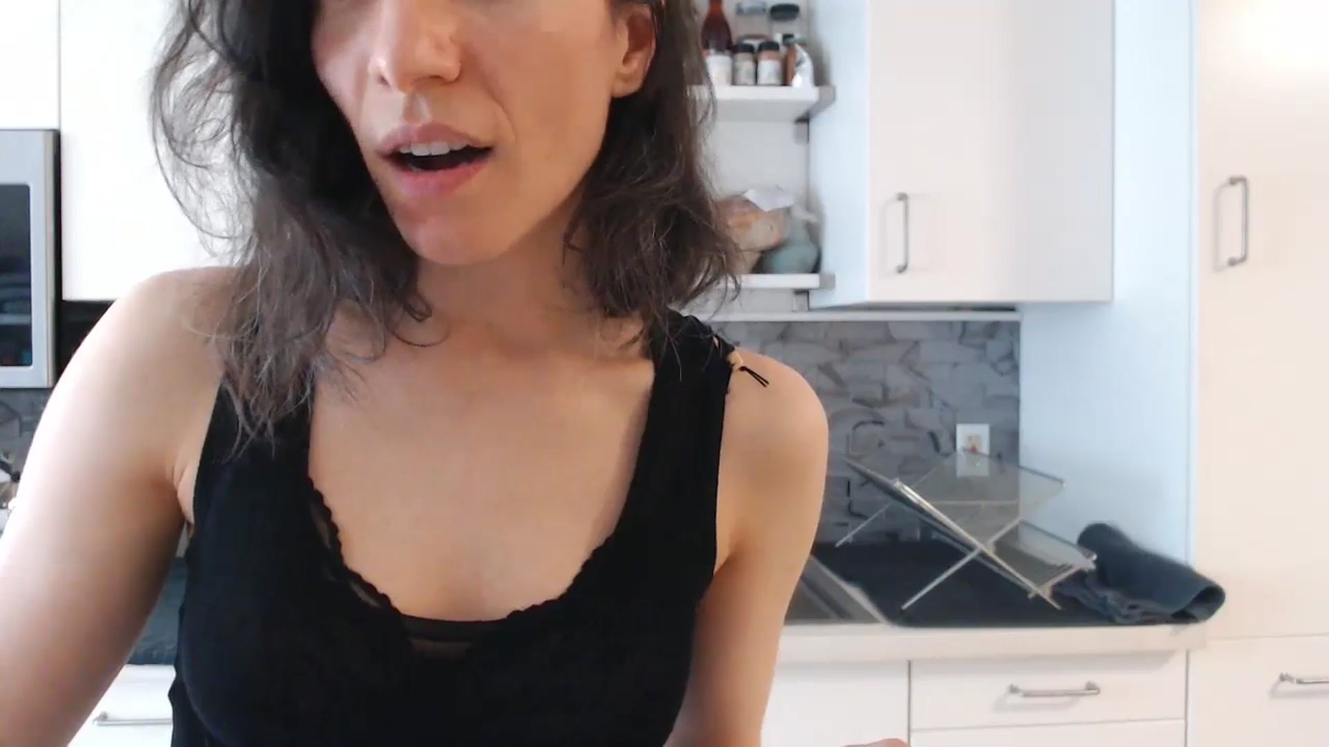 Gallery image thumbnail from Mora_Marvels's myfreecams stream on, 09/07/2024, 24:18 image 5 of 20
