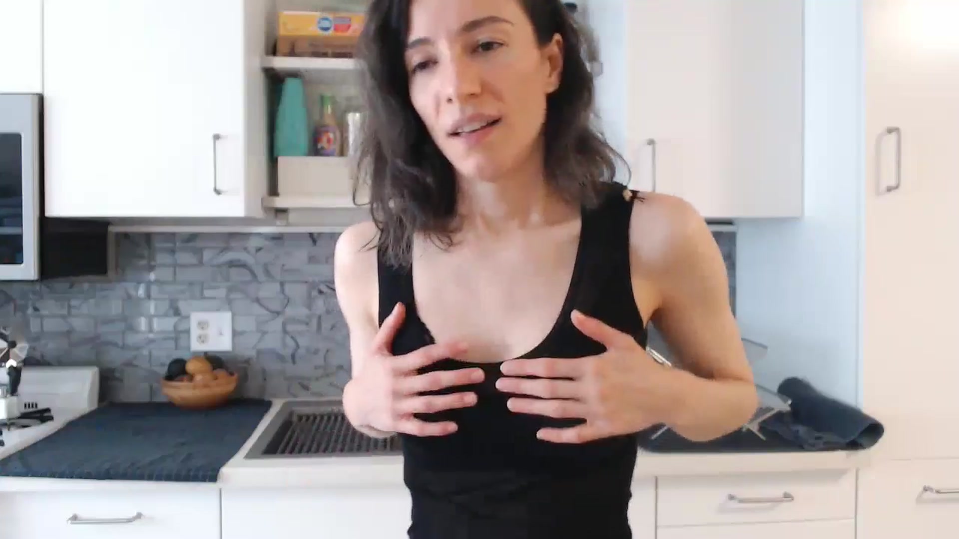 Gallery image thumbnail from Mora_Marvels's myfreecams stream on, 09/07/2024, 24:18 image 20 of 20