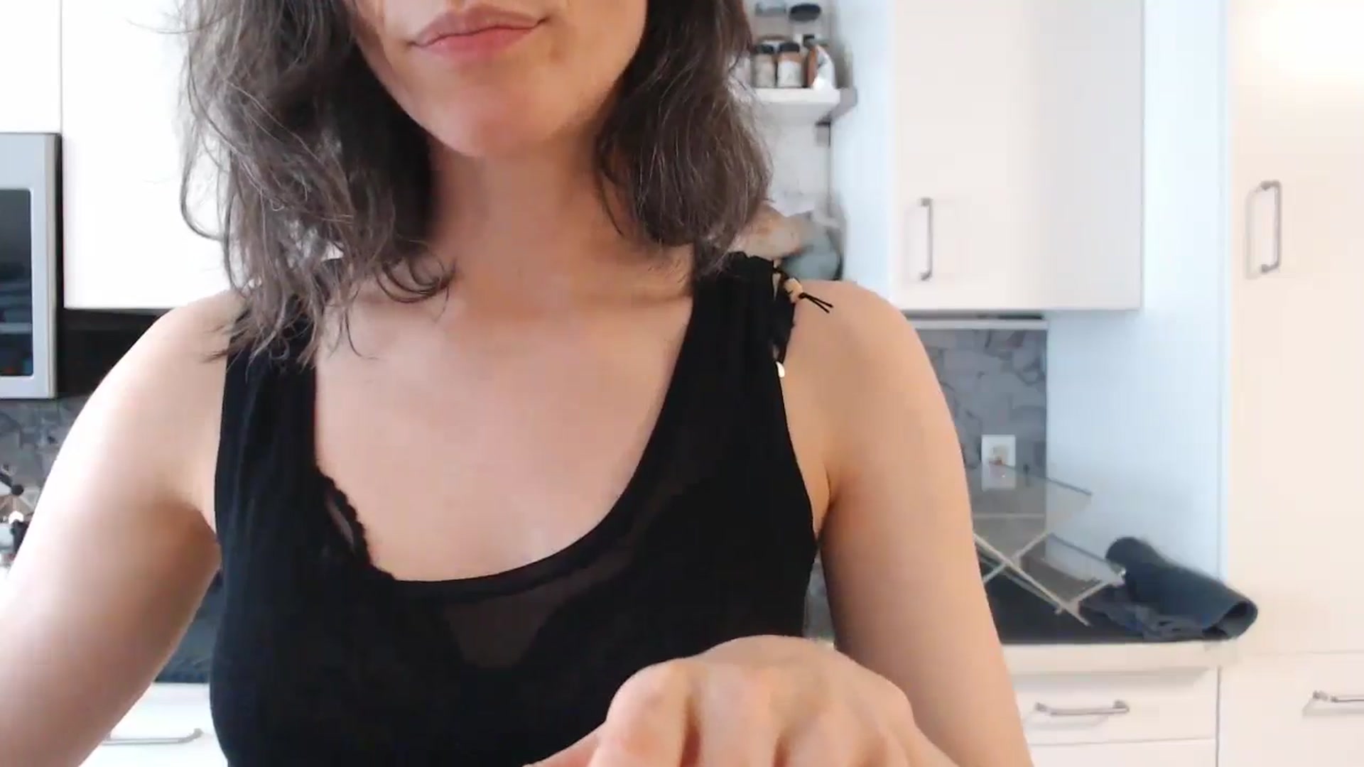 Gallery image thumbnail from Mora_Marvels's myfreecams stream on, 09/07/2024, 24:18 image 18 of 20