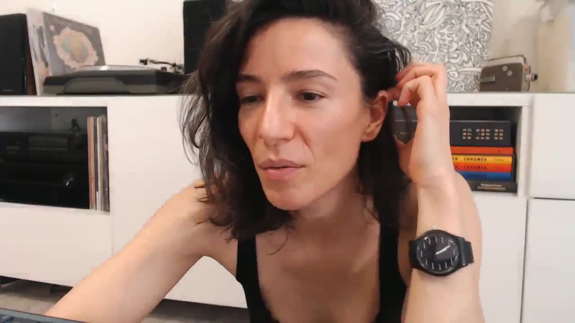 Gallery image thumbnail from Mora_Marvels's myfreecams stream on, 09/08/2024, 24:35 image 16 of 20