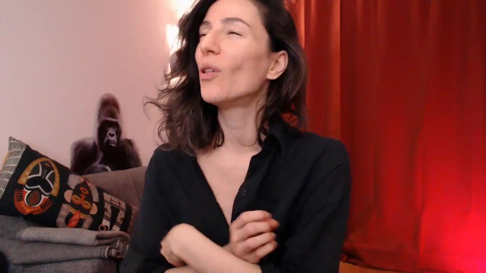 Gallery image thumbnail from Mora_Marvels's myfreecams stream on, 11/30/2024, 03:56 image 18 of 20