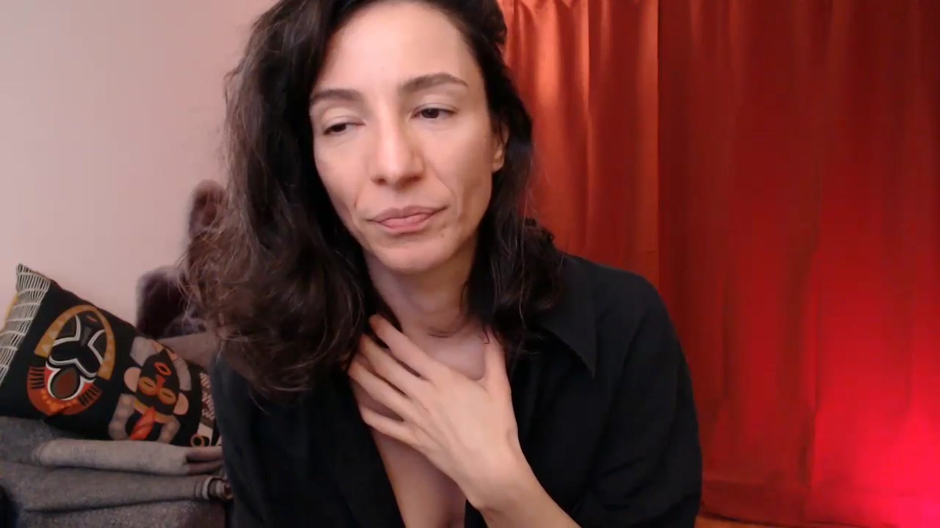 Gallery image thumbnail from Mora_Marvels's myfreecams stream on, 11/30/2024, 03:56 image 15 of 20