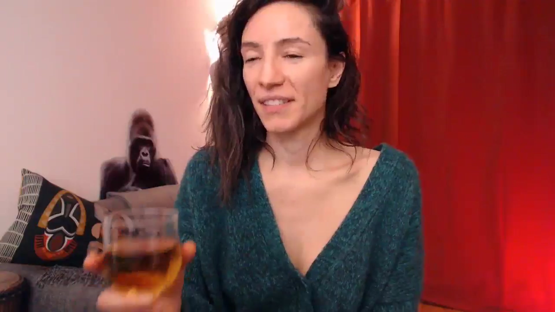 Gallery image thumbnail from Mora_Marvels's myfreecams stream on, 12/08/2024, 03:30 image 4 of 20