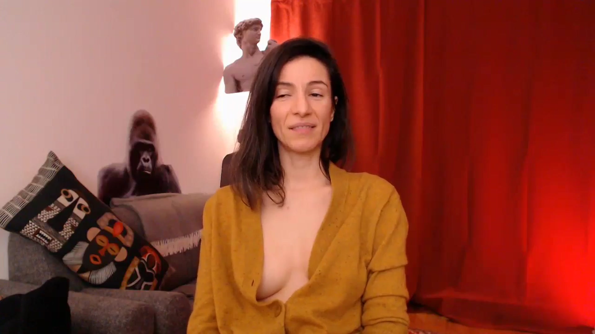 Gallery image thumbnail from Mora_Marvels's myfreecams stream on, 12/13/2024, 02:26 image 18 of 20