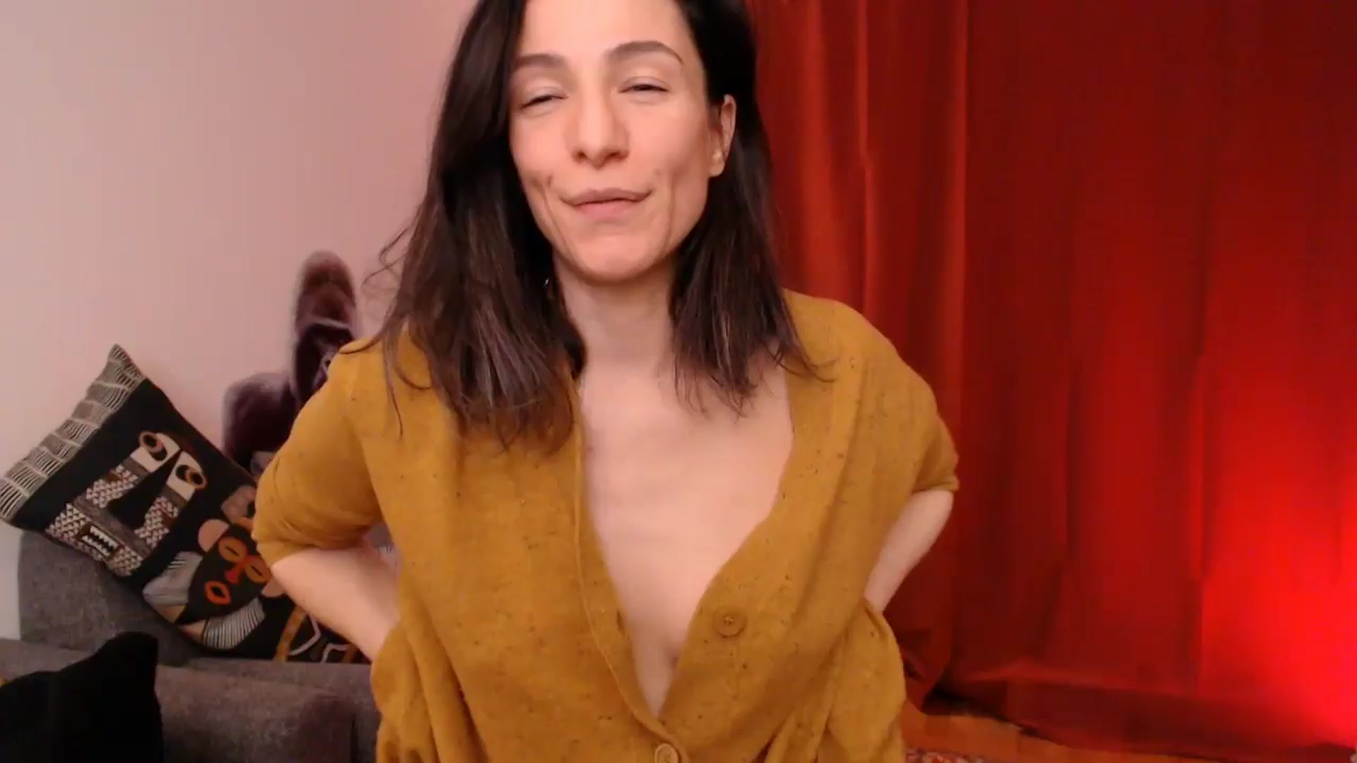 Gallery image thumbnail from Mora_Marvels's myfreecams stream on, 12/13/2024, 02:26 image 2 of 20