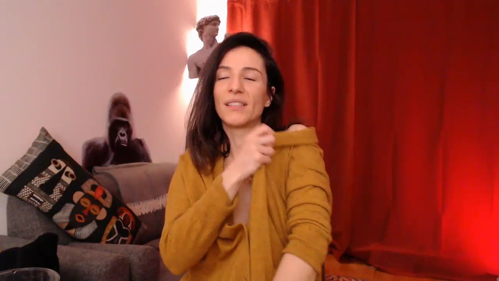 Gallery image thumbnail from Mora_Marvels's myfreecams stream on, 12/13/2024, 02:26 image 15 of 20
