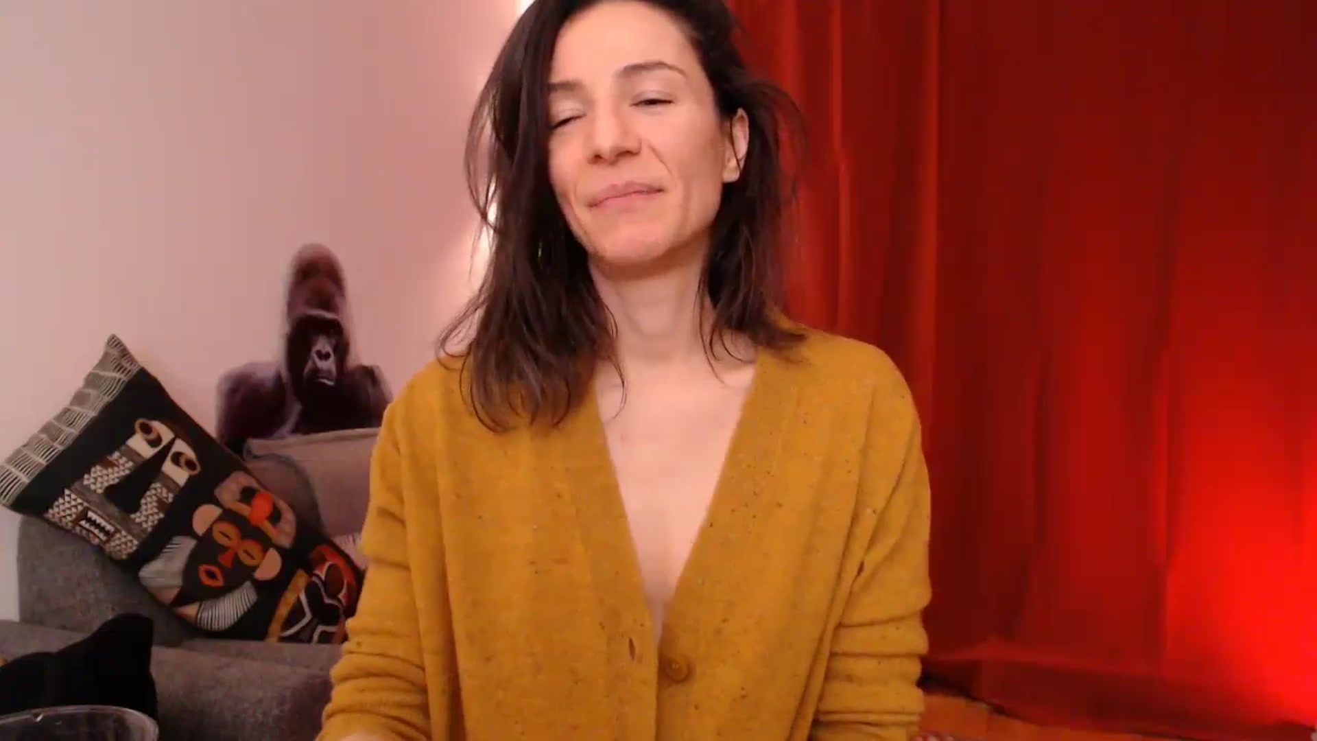 Gallery image thumbnail from Mora_Marvels's myfreecams stream on, 12/13/2024, 02:26 image 8 of 20