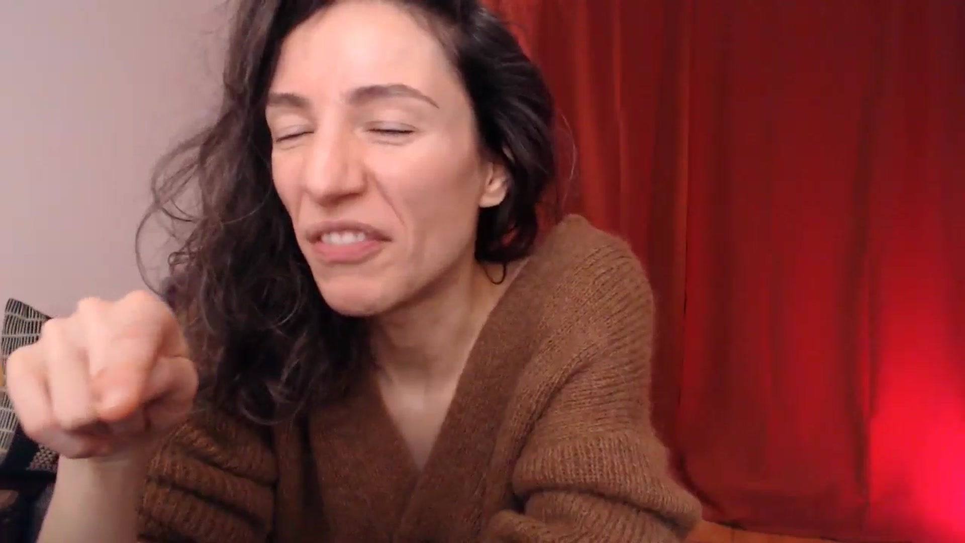 Gallery image thumbnail from Mora_Marvels's myfreecams stream on, 12/18/2024, 02:01 image 4 of 20