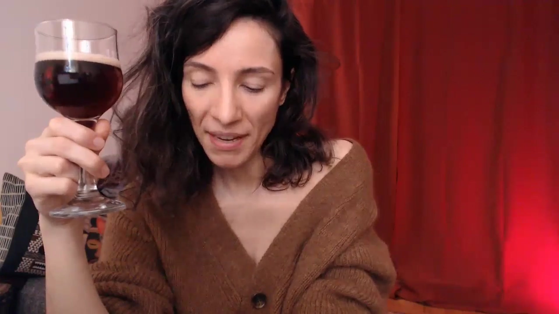 Gallery image thumbnail from Mora_Marvels's myfreecams stream on, 12/18/2024, 02:01 image 2 of 20