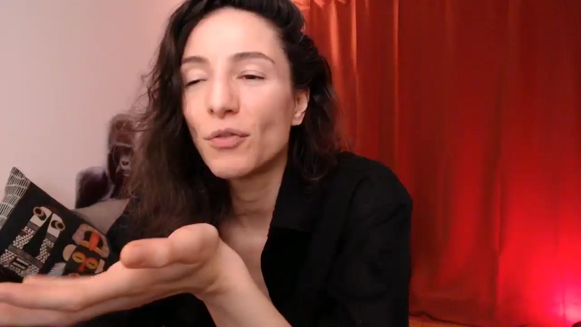 Gallery image thumbnail from Mora_Marvels's myfreecams stream on, 12/19/2024, 02:28 image 13 of 20